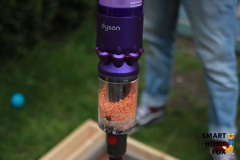 The full dirt container